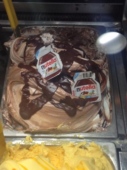 And lets face it, it wouldn't have been an Italian holiday without Nutella gelato.